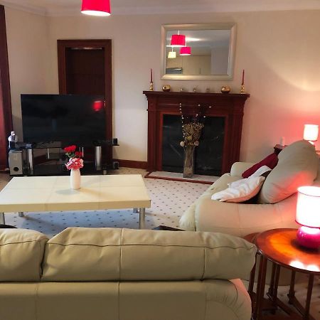 Executive Serviced Apartments 1 Forfar Esterno foto