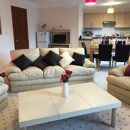 Executive Serviced Apartments 1 Forfar Esterno foto